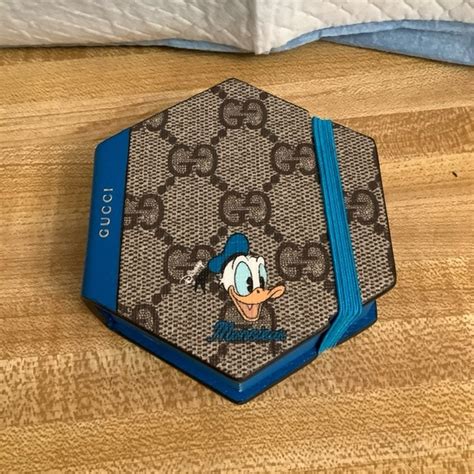 block notes gucci x disney|Gucci Disney x Gucci Donald Duck Hexagonal Sticky Notes.